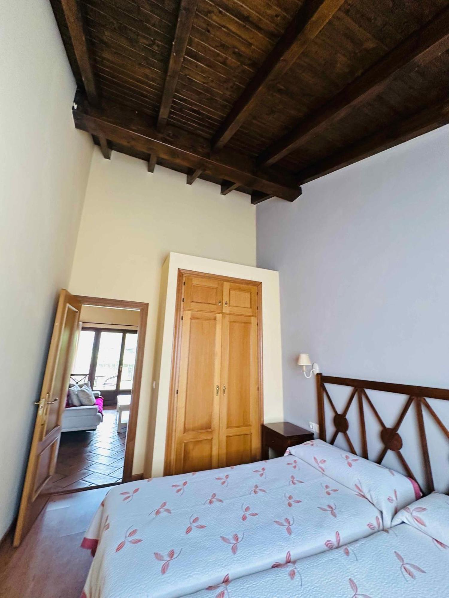 Apartamentos Rurales La Carbayala Овиньяна Экстерьер фото