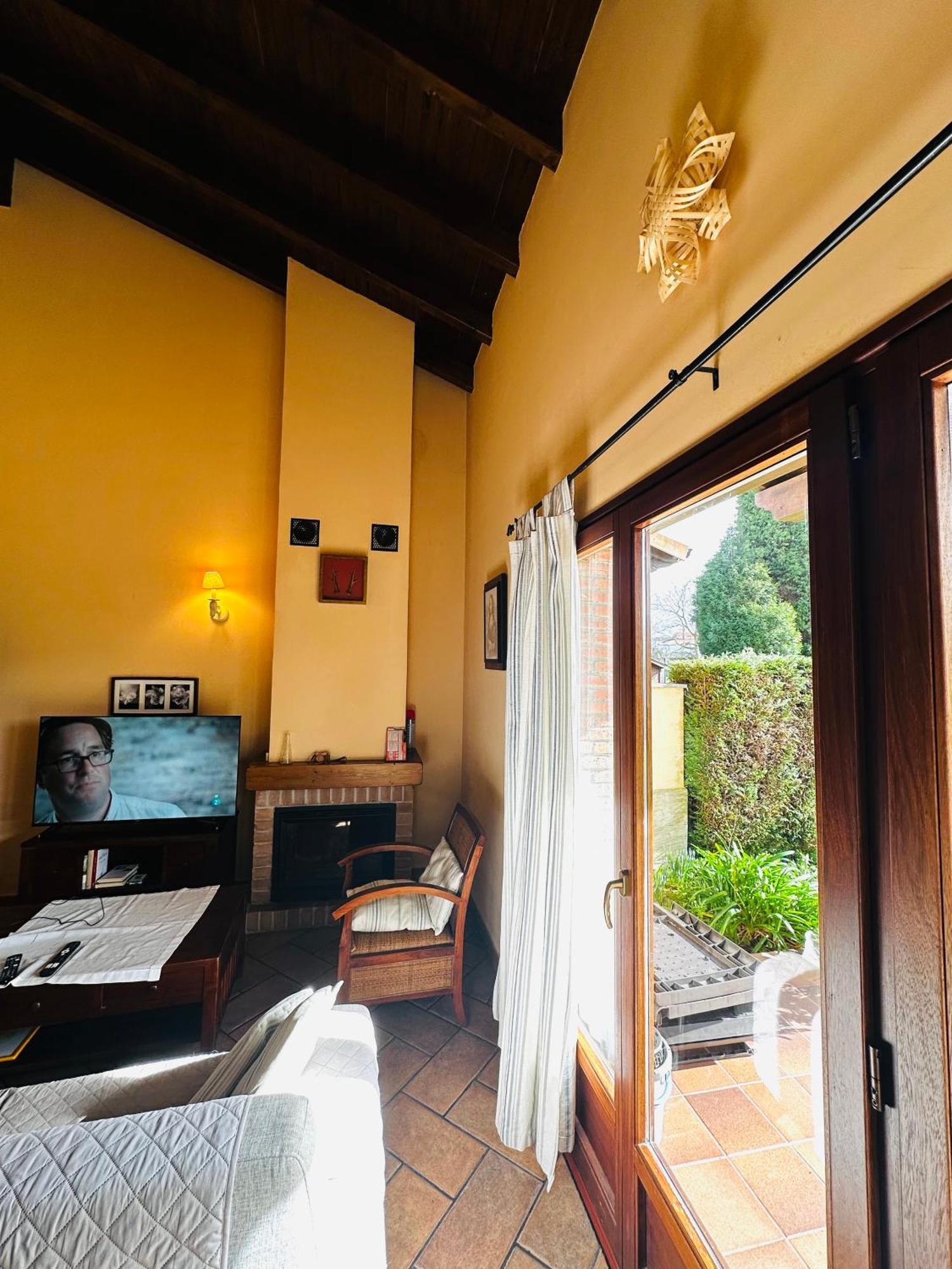 Apartamentos Rurales La Carbayala Овиньяна Экстерьер фото