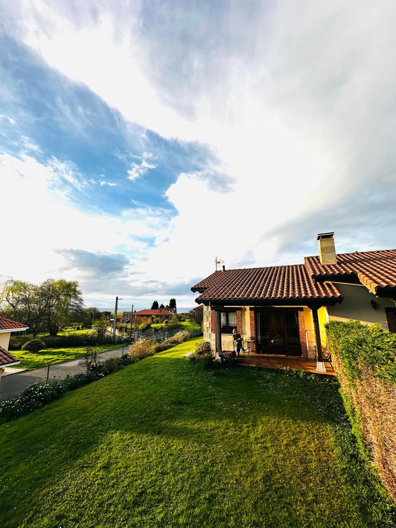 Apartamentos Rurales La Carbayala Овиньяна Экстерьер фото