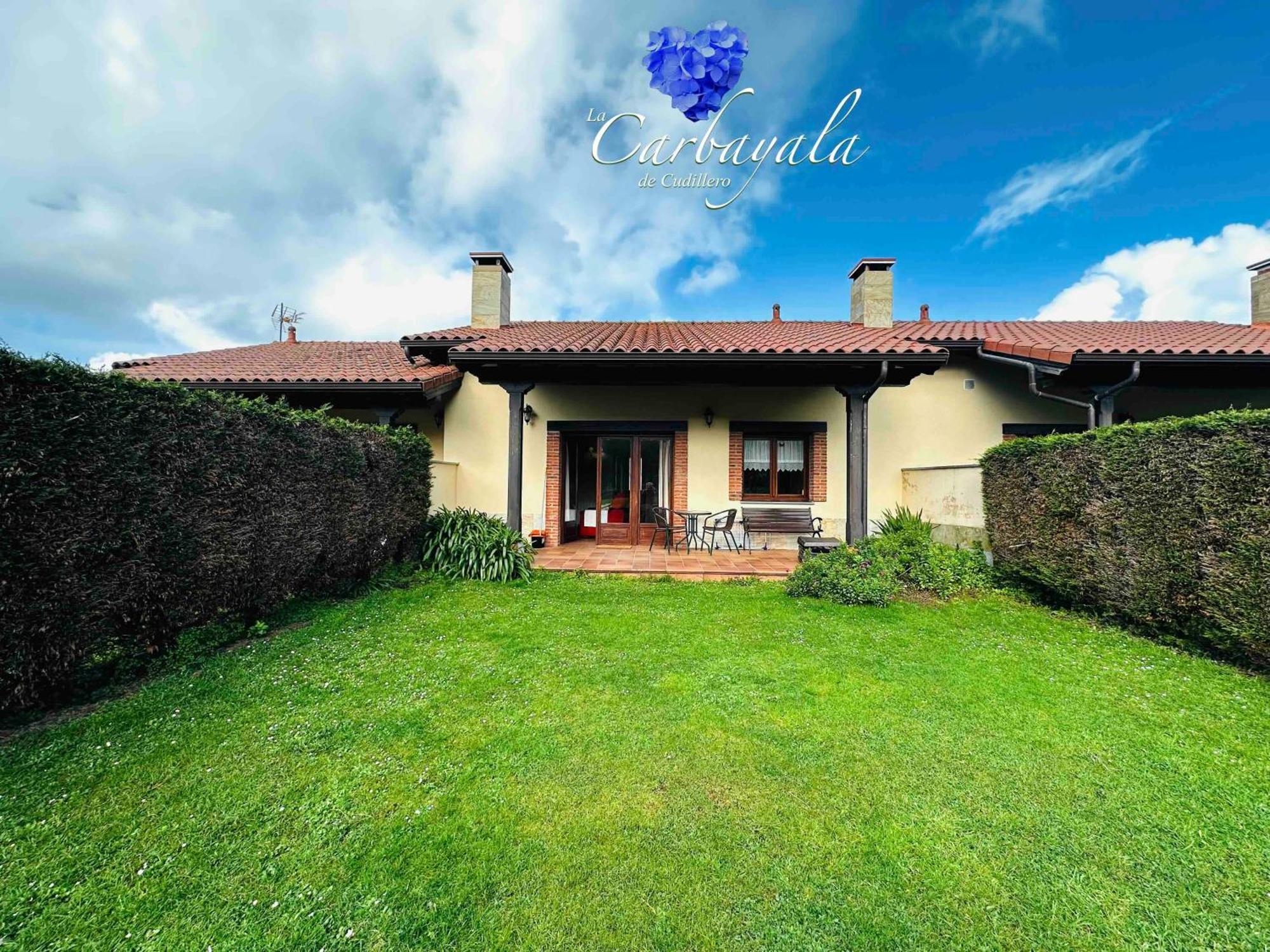 Apartamentos Rurales La Carbayala Овиньяна Экстерьер фото